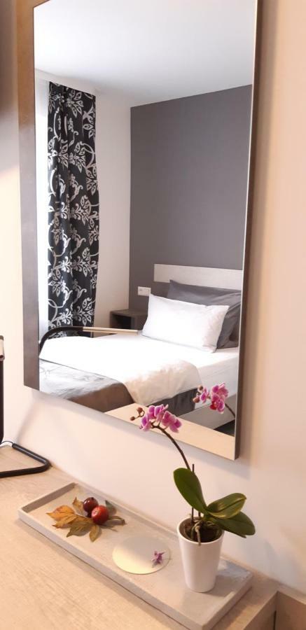 City Vibes Hotel شيندلفينجن المظهر الخارجي الصورة